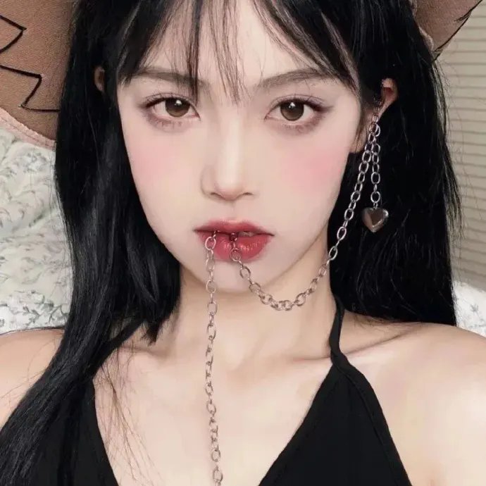 两公婆八条心